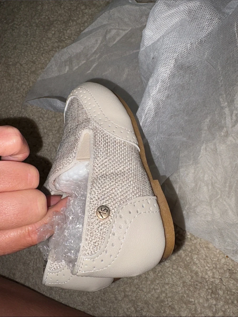 Slip-On Moccasins in Cream Tan - Soft Comfort Loafers
